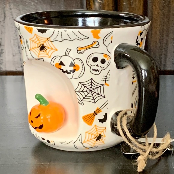 Jack O’Lantern Pumpkin Hand Painted Figural Halloween Mug - Picture 6 of 14